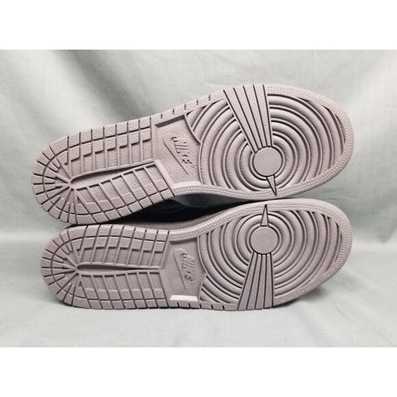 Nike Boys Jordan 1 Retro Mid (GS) 2016 OG Black Grey Size 6.5 DISPLAY MODEL! - Picture 13 of 14